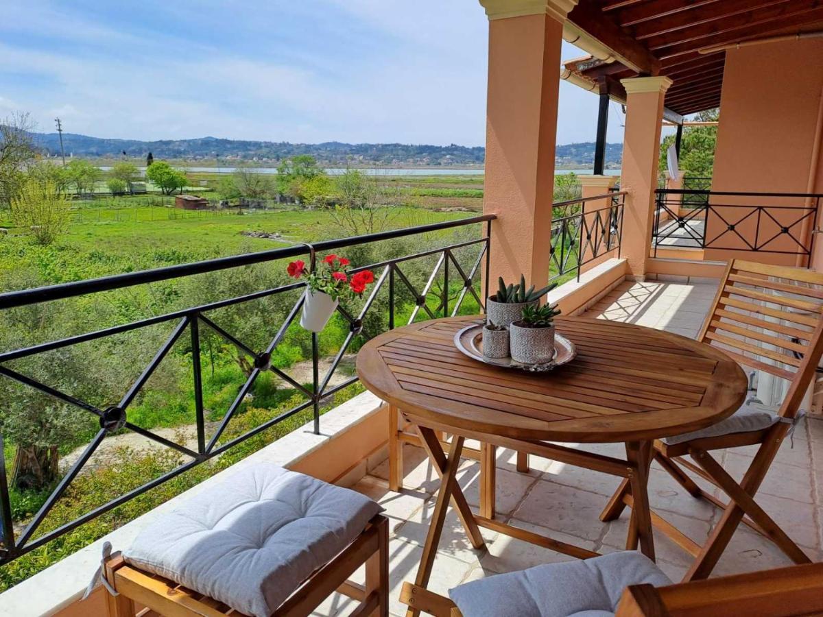 Corfu Lake House 卡诺尼 外观 照片